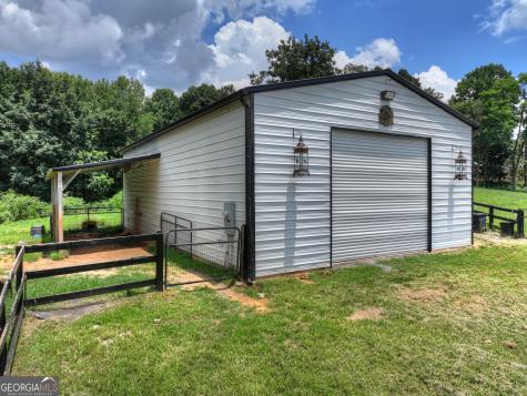 2086 Burnt Mountain Road Ellijay GA 30536