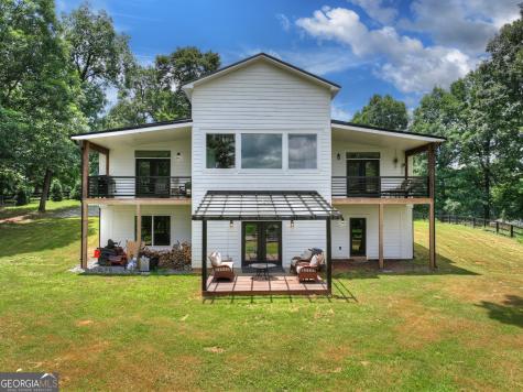 2086 Burnt Mountain Road Ellijay GA 30536