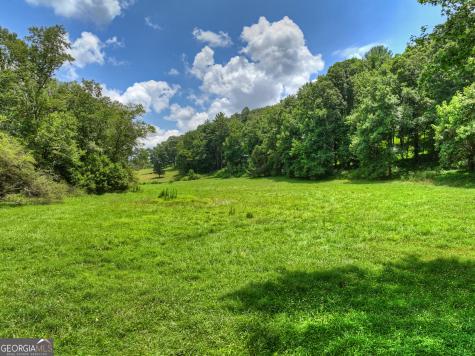 2086 Burnt Mountain Road Ellijay GA 30536
