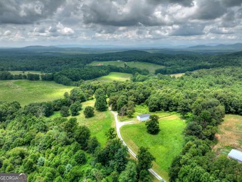 2086 Burnt Mountain Road Ellijay GA 30536