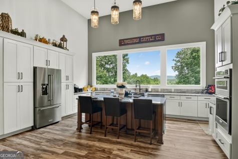 2086 Burnt Mountain Road Ellijay GA 30536