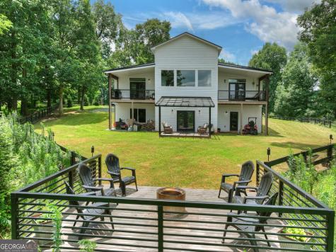 2086 Burnt Mountain Road Ellijay GA 30536