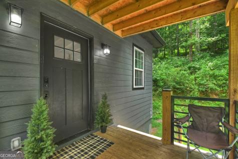 2086 Burnt Mountain Road Ellijay GA 30536