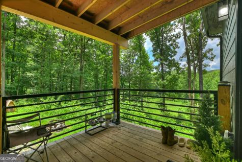 2086 Burnt Mountain Road Ellijay GA 30536