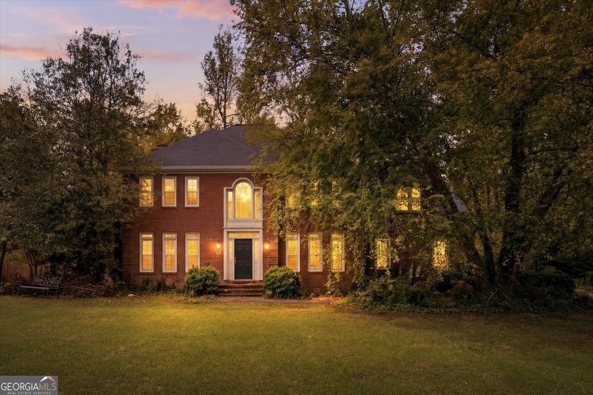 118 Ashford Park Macon GA 31210