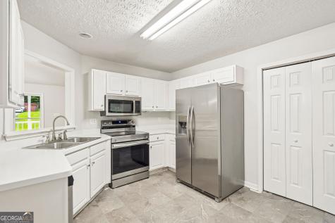484 Legacy Park Drive Powder Springs GA 30127