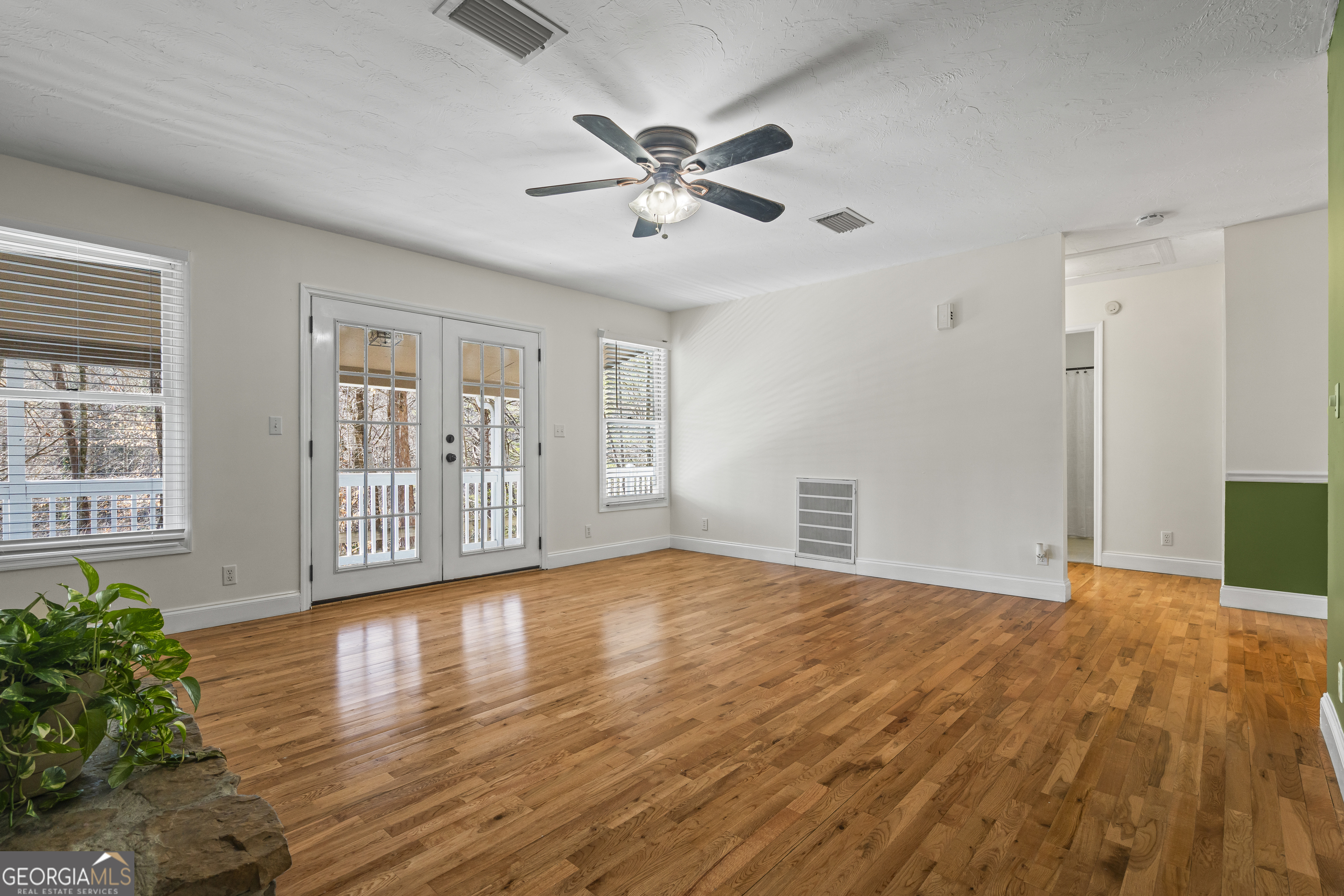 1131 Joe Davis Road Tiger GA 30576