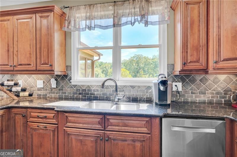 26 Riverview Trail Euharlee GA 30145