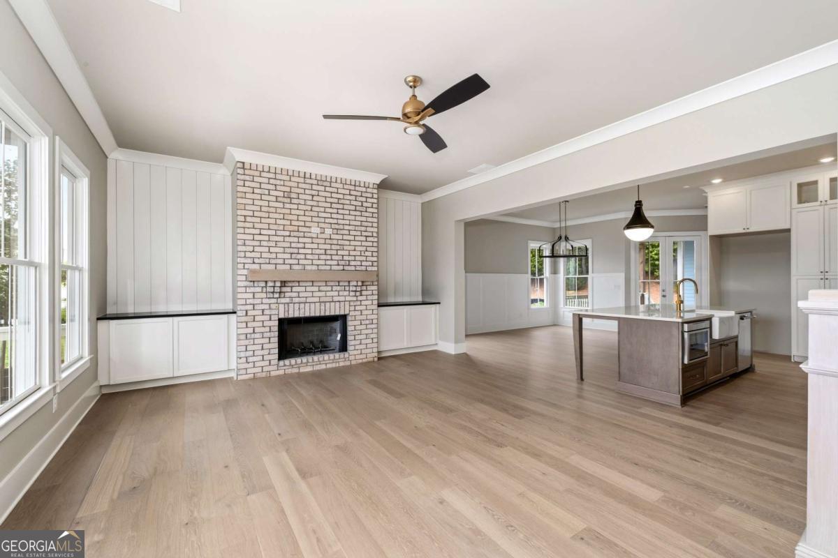 1033 Crossroad Trail Milton GA 30004