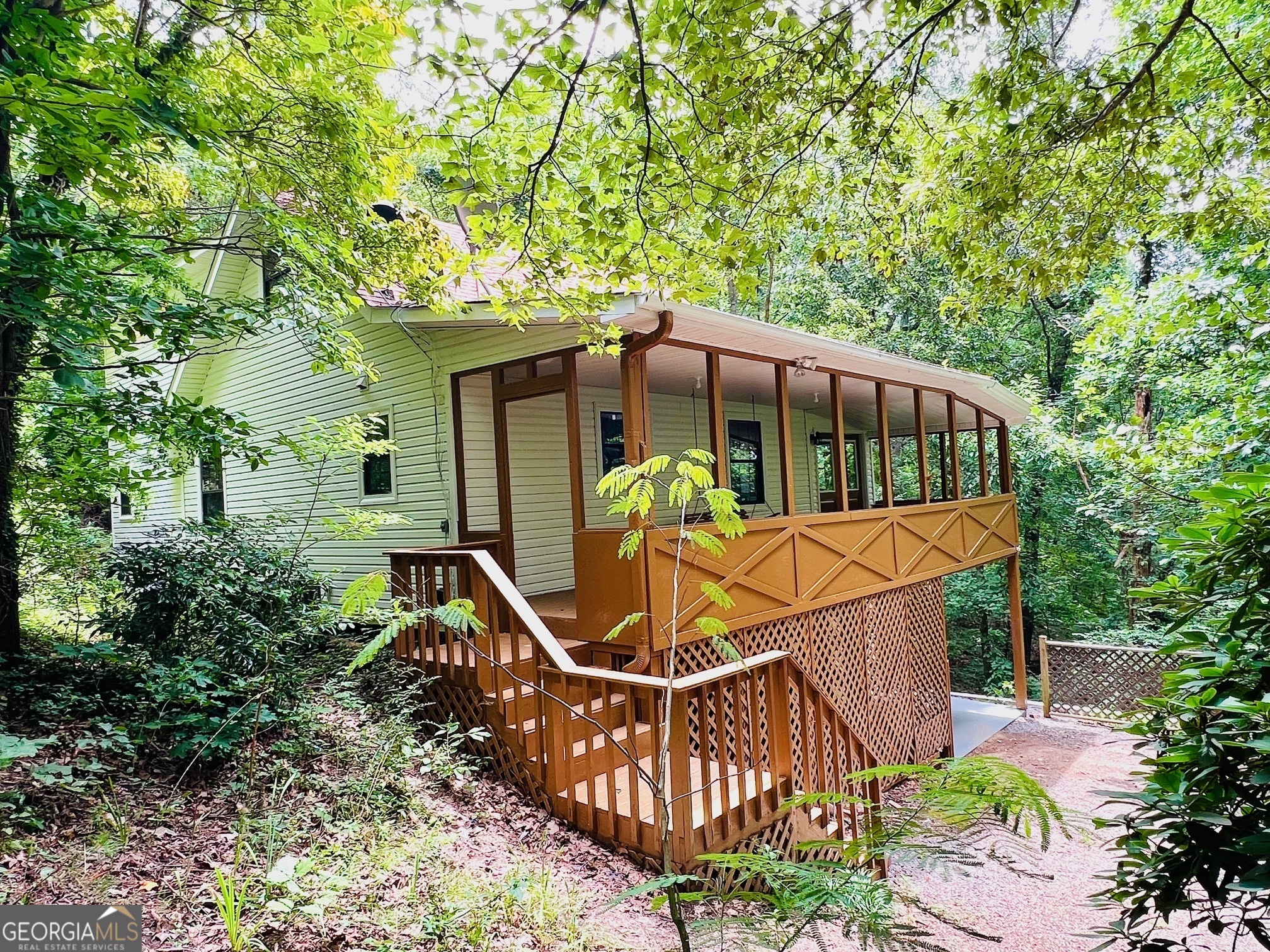 306 Doc Thomas Ridge Road Blairsville GA 30512