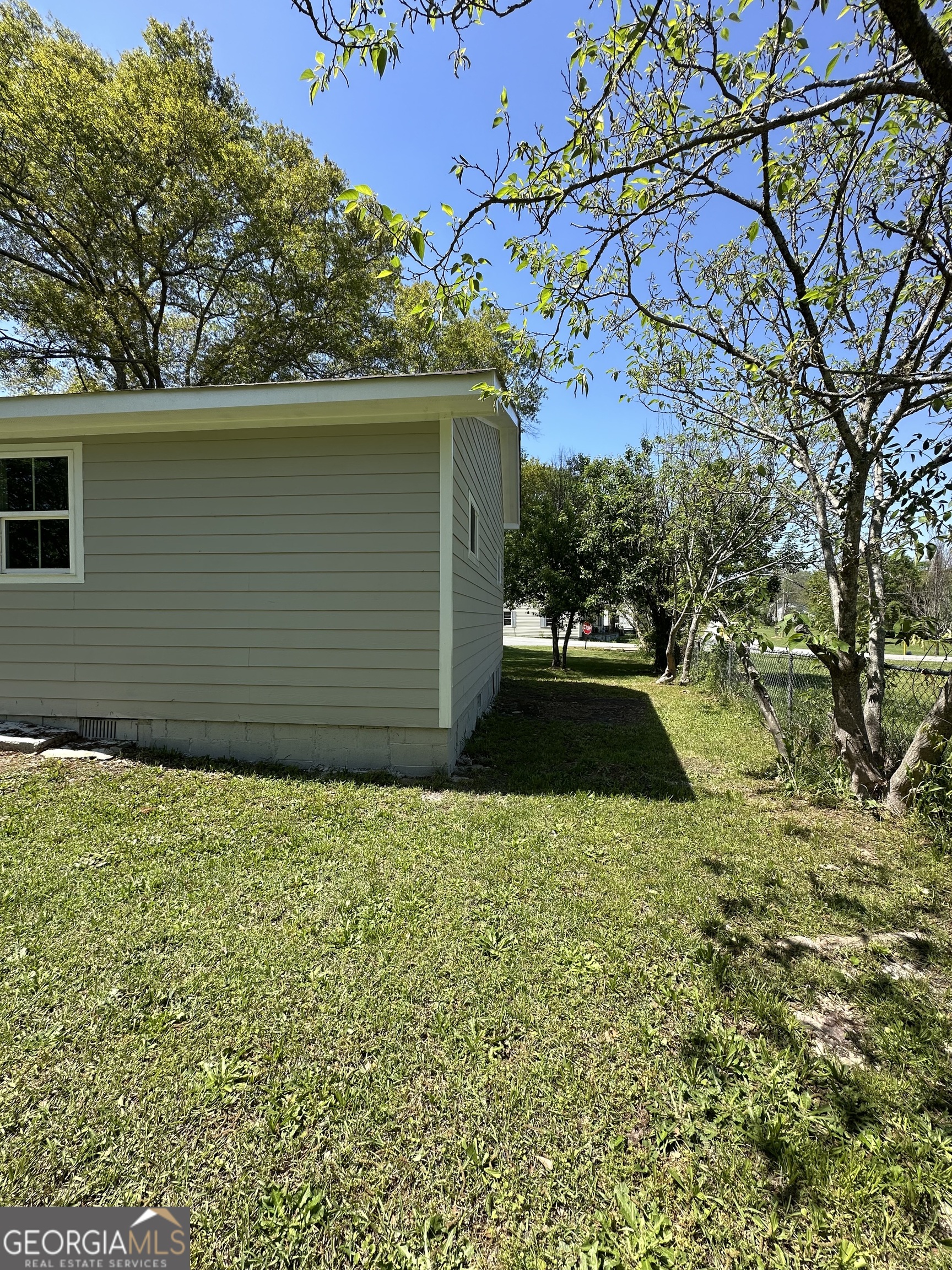 14 Weaver Street Jackson GA 30233