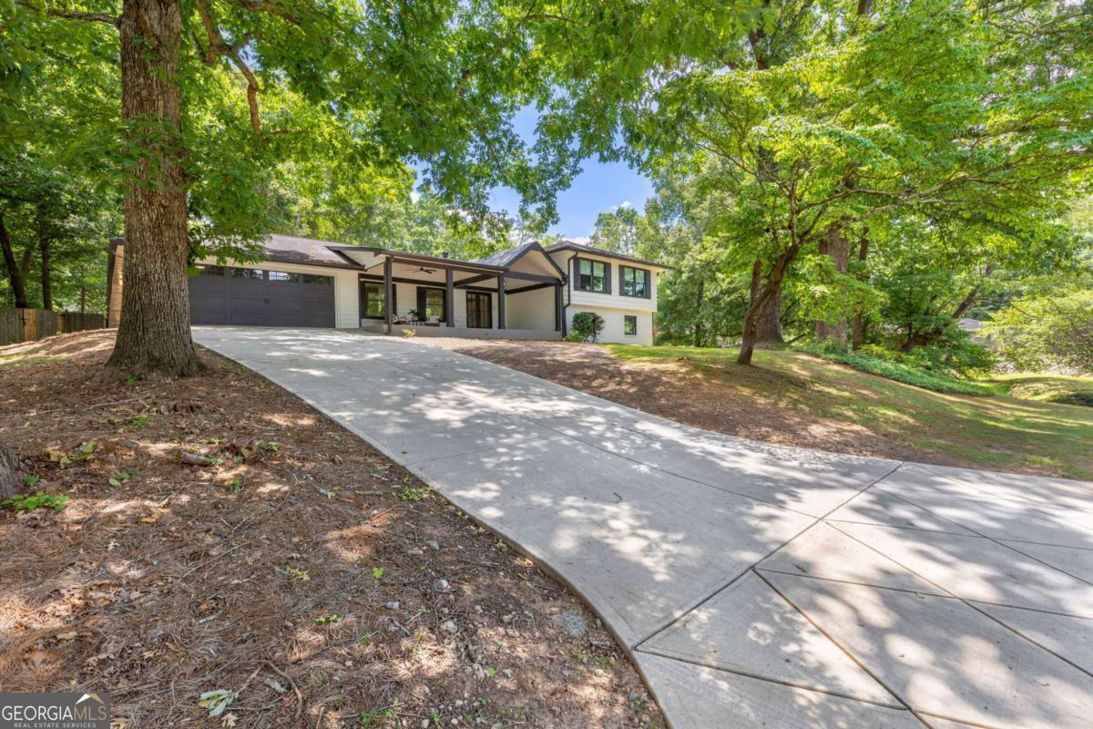6856 Womack Court Atlanta GA 30360