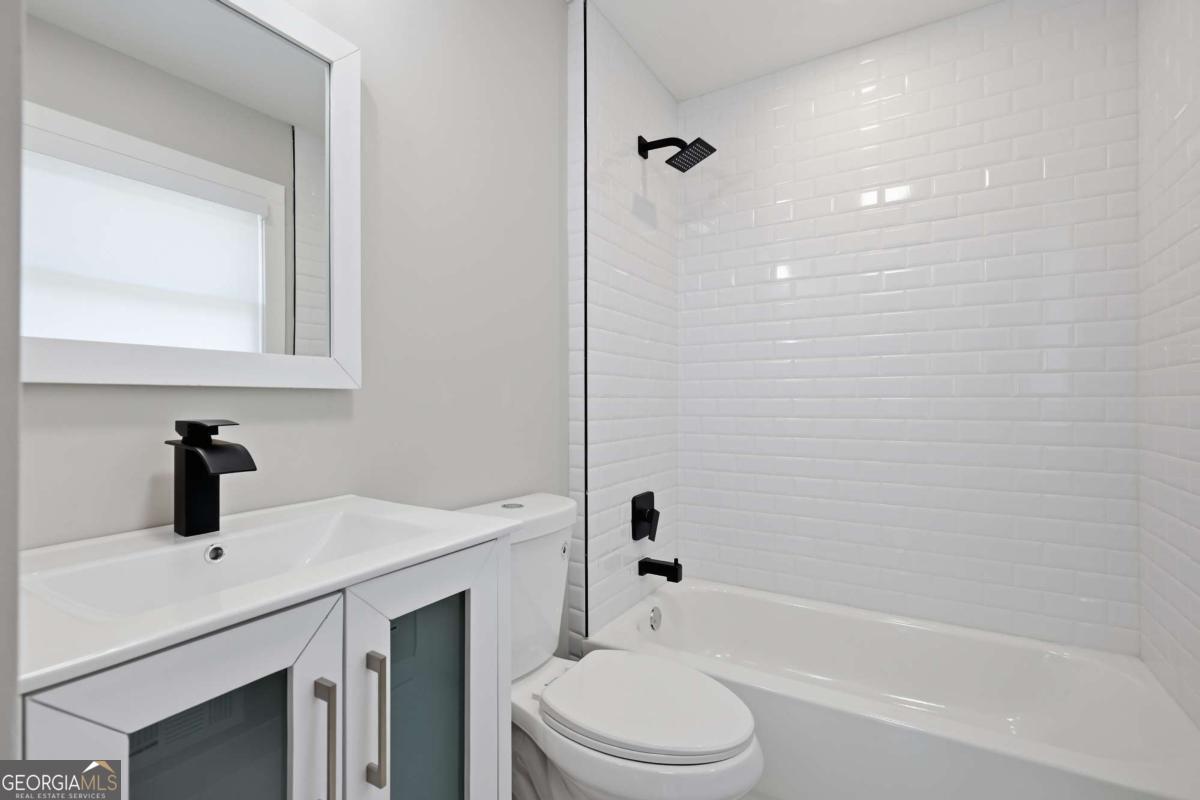 6856 Womack Court Atlanta GA 30360