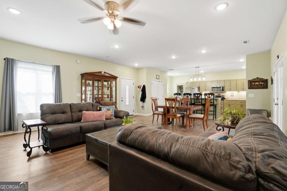 1540 Willow Gate Trace Auburn GA 30011
