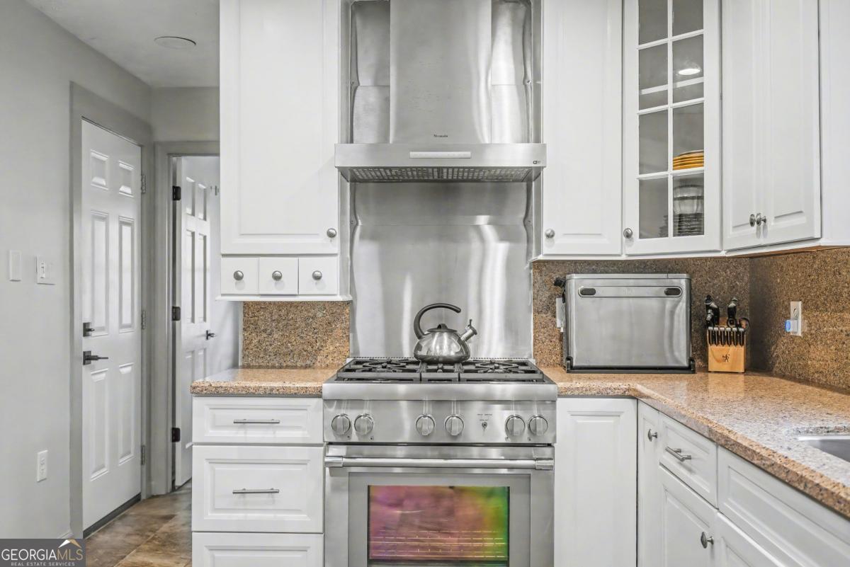 113 Mercer Road Savannah GA 31411