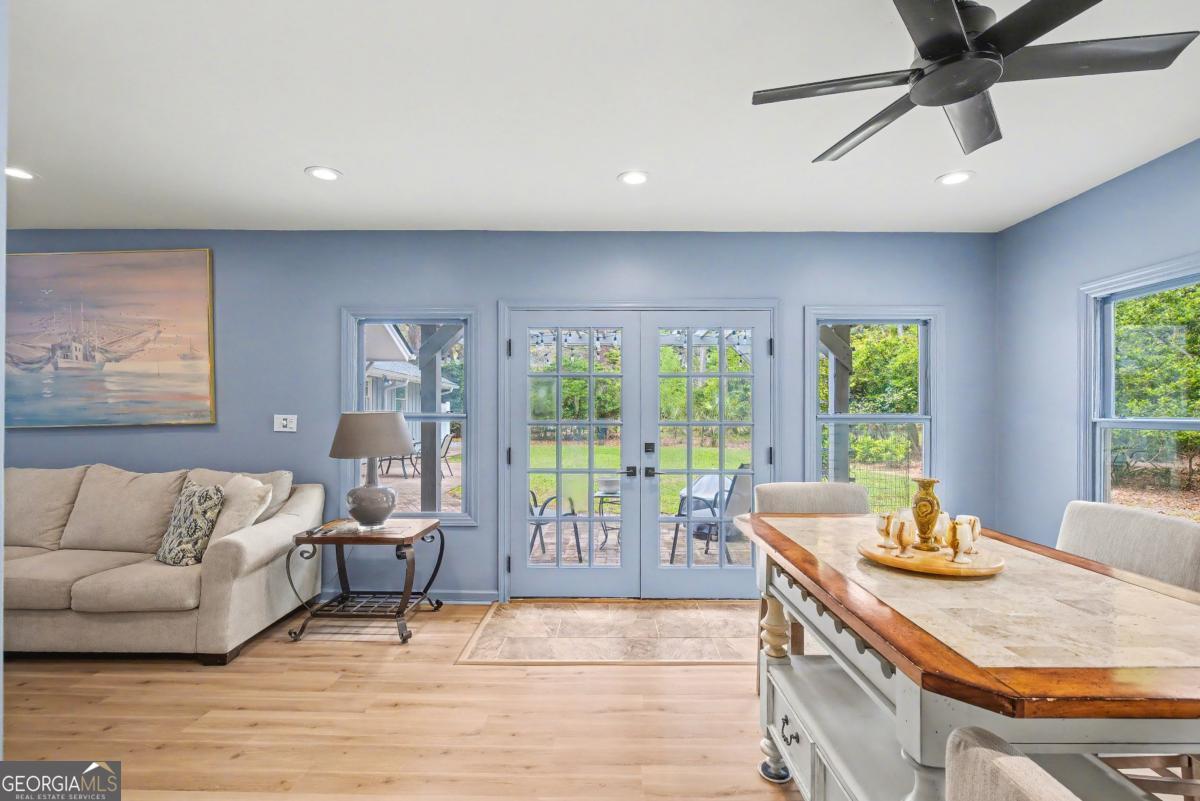 113 Mercer Road Savannah GA 31411