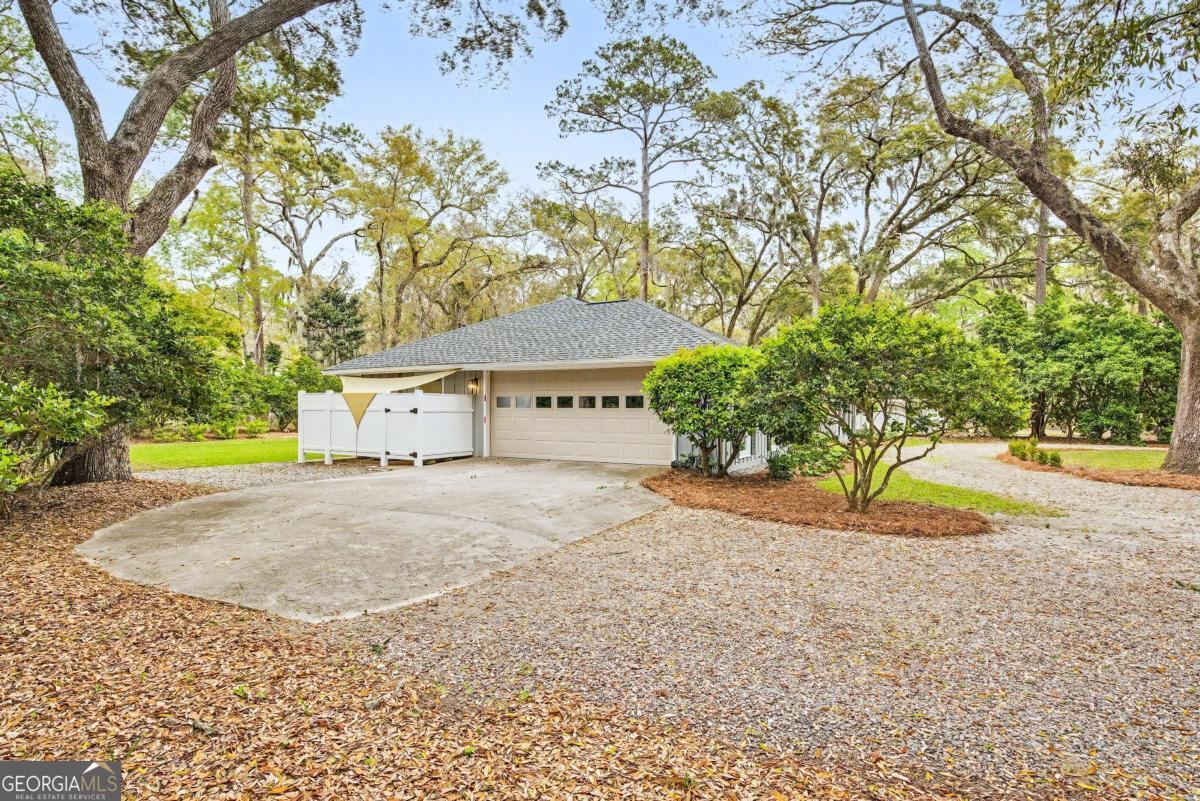 113 Mercer Road Savannah GA 31411