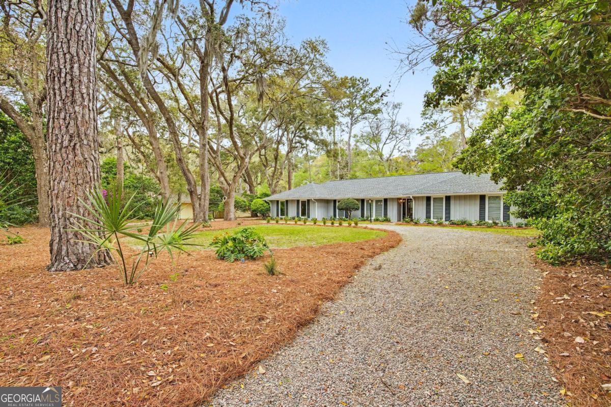 113 Mercer Road Savannah GA 31411