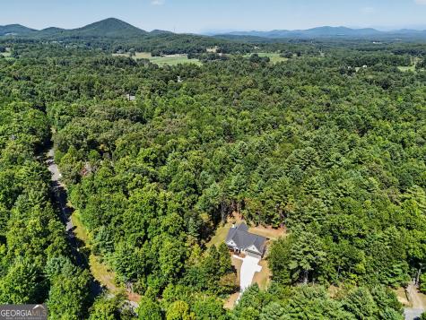 443 Hawks Nest Drive Blairsville GA 30512