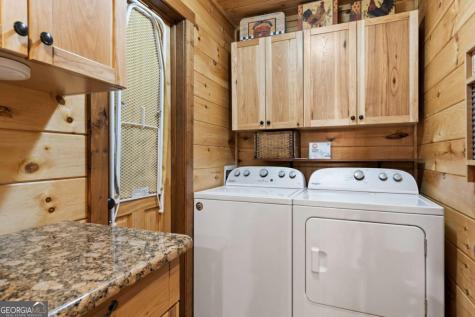 236 Logan Drive Mineral Bluff GA 30559