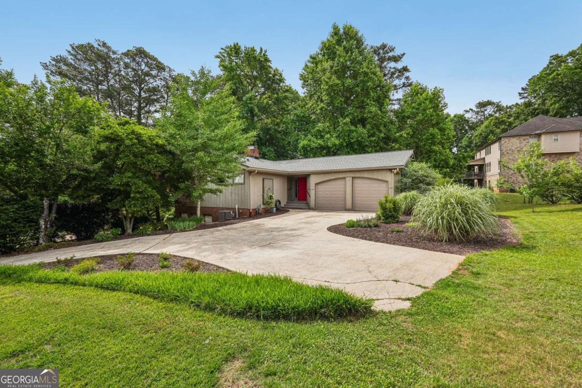 5316 Corsham Court SW Lilburn GA 30047