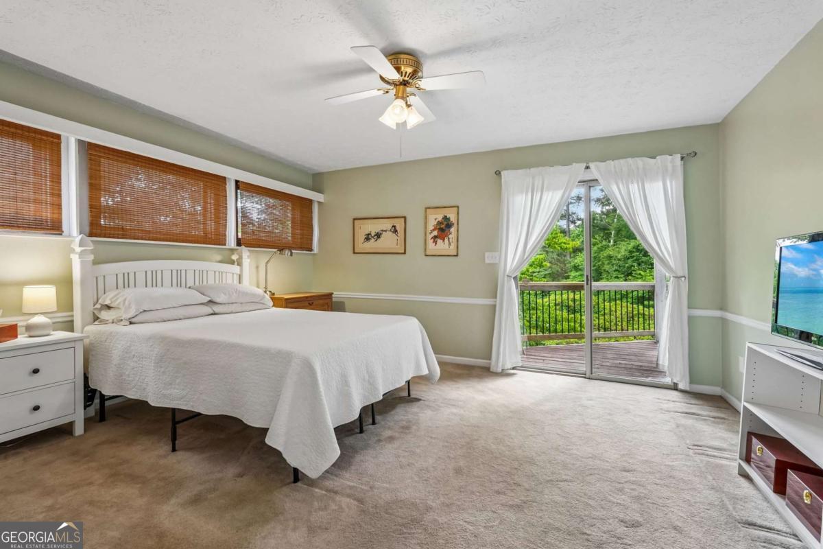 5316 Corsham Court SW Lilburn GA 30047
