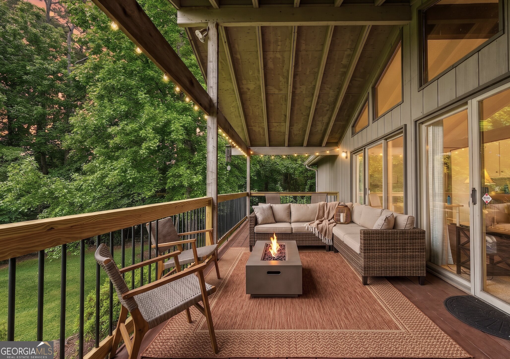 5316 Corsham Court SW Lilburn GA 30047
