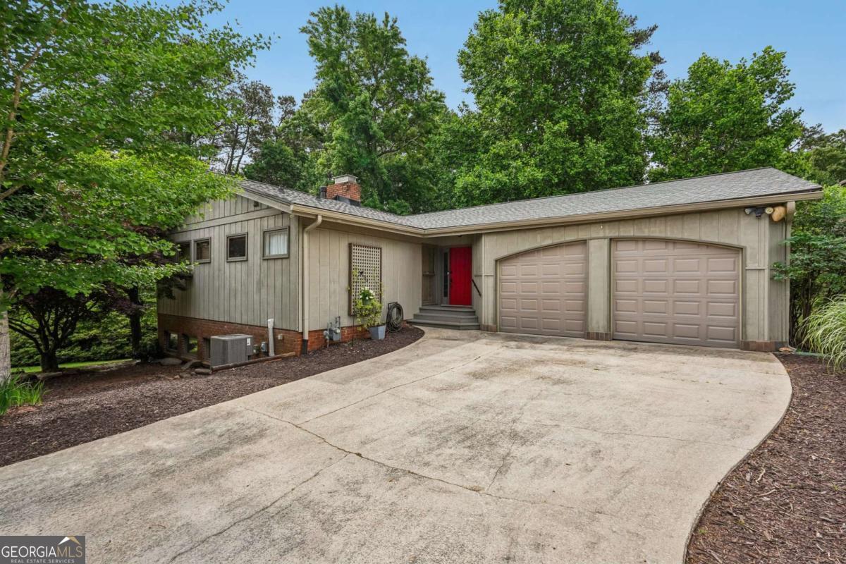 5316 Corsham Court SW Lilburn GA 30047