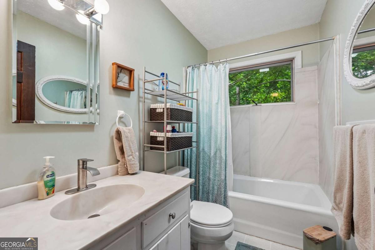 5316 Corsham Court SW Lilburn GA 30047