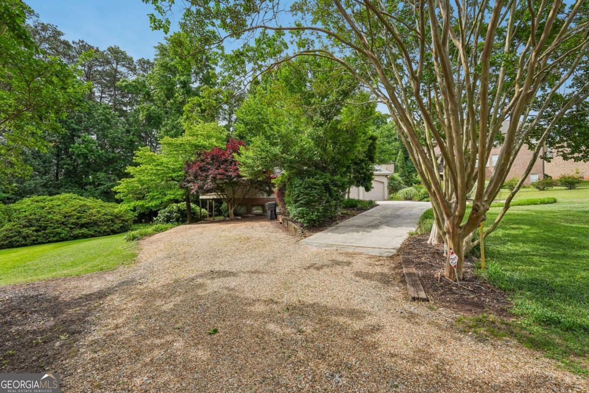 5316 Corsham Court SW Lilburn GA 30047