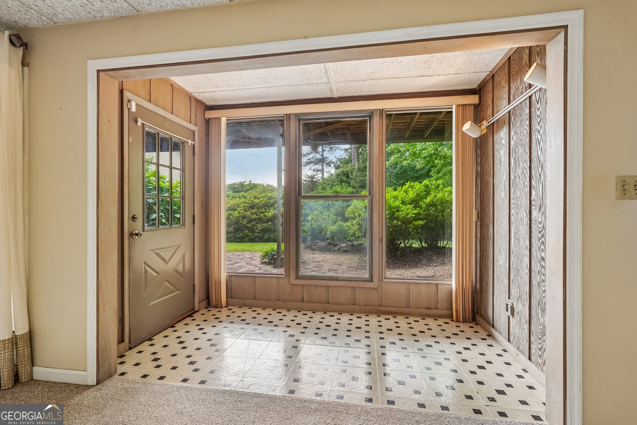 5316 Corsham Court SW Lilburn GA 30047