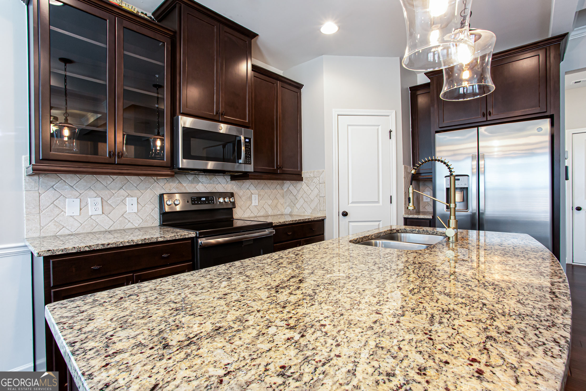 2828 Ellis Pointe Avenue Conyers GA 30094