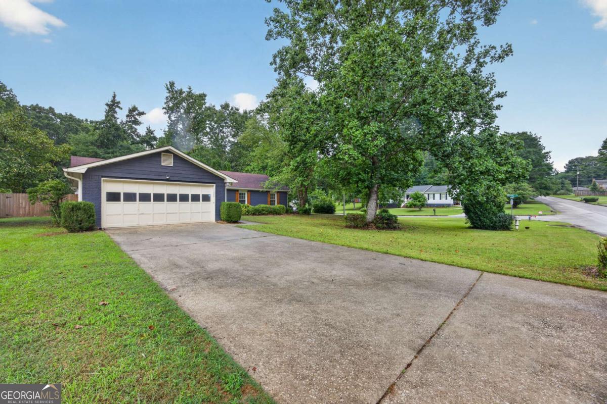 1938 Brandy Woods Drive SE Conyers GA 30013
