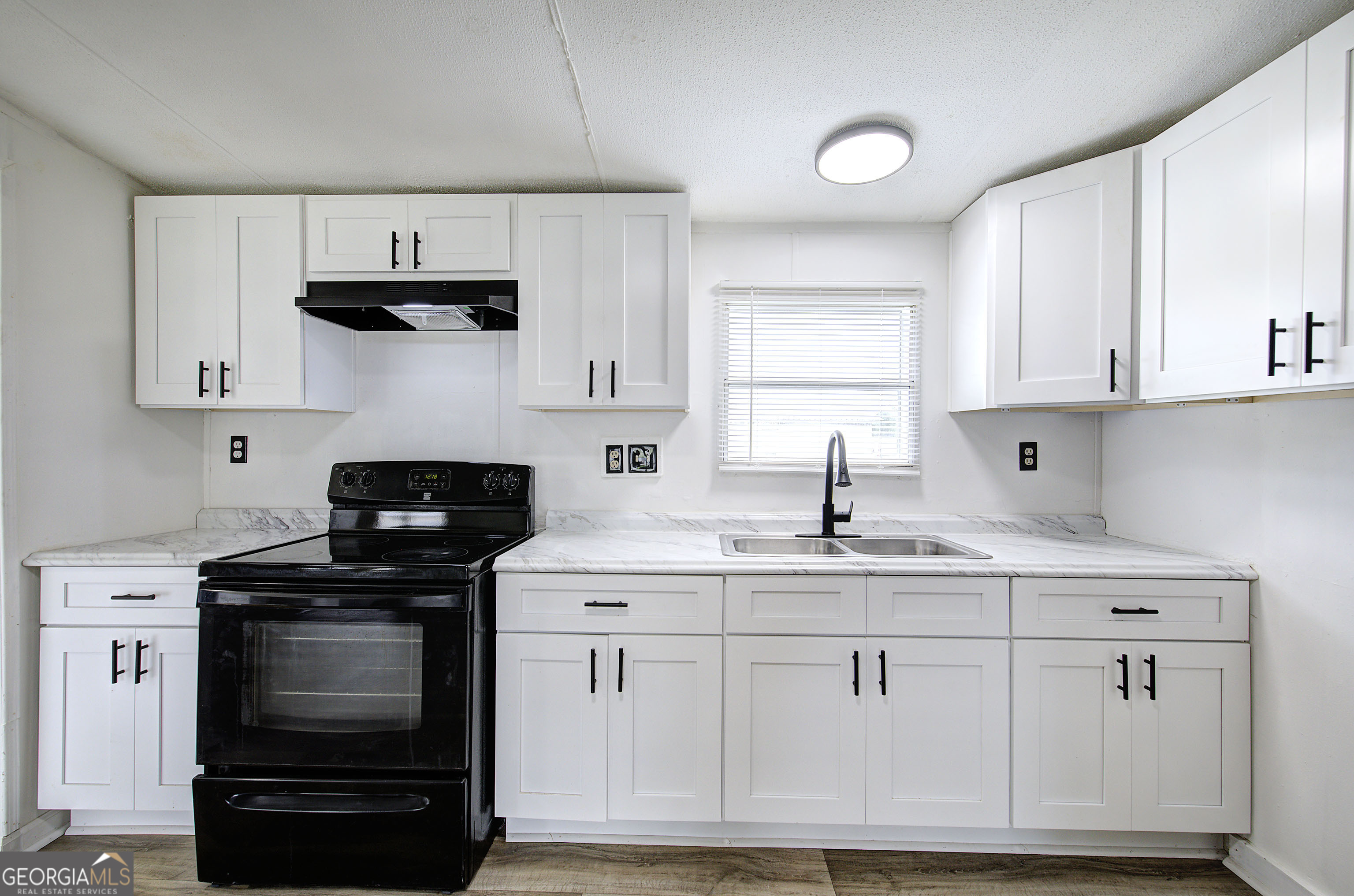 74 Fields Walk #17 Summerville GA 30747