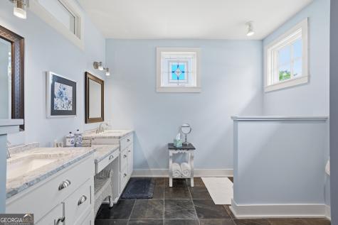 82 Jay Bird Way Hayesville NC 28904