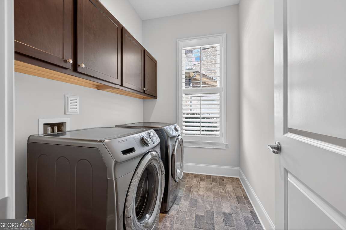 1320 Atherton Park Roswell GA 30076