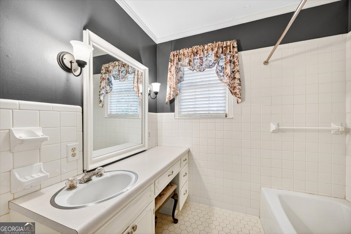 3325 Ingleside Avenue Macon GA 31204