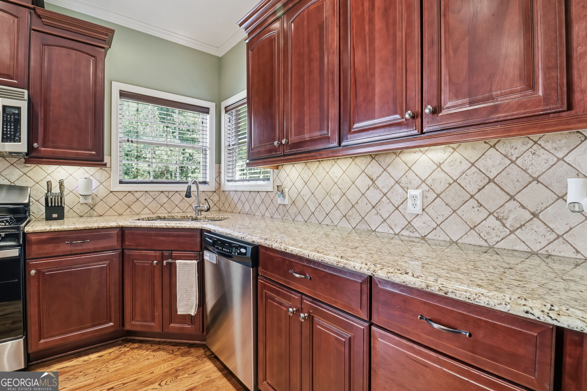 55 Applewood Lane Taylorsville GA 30178