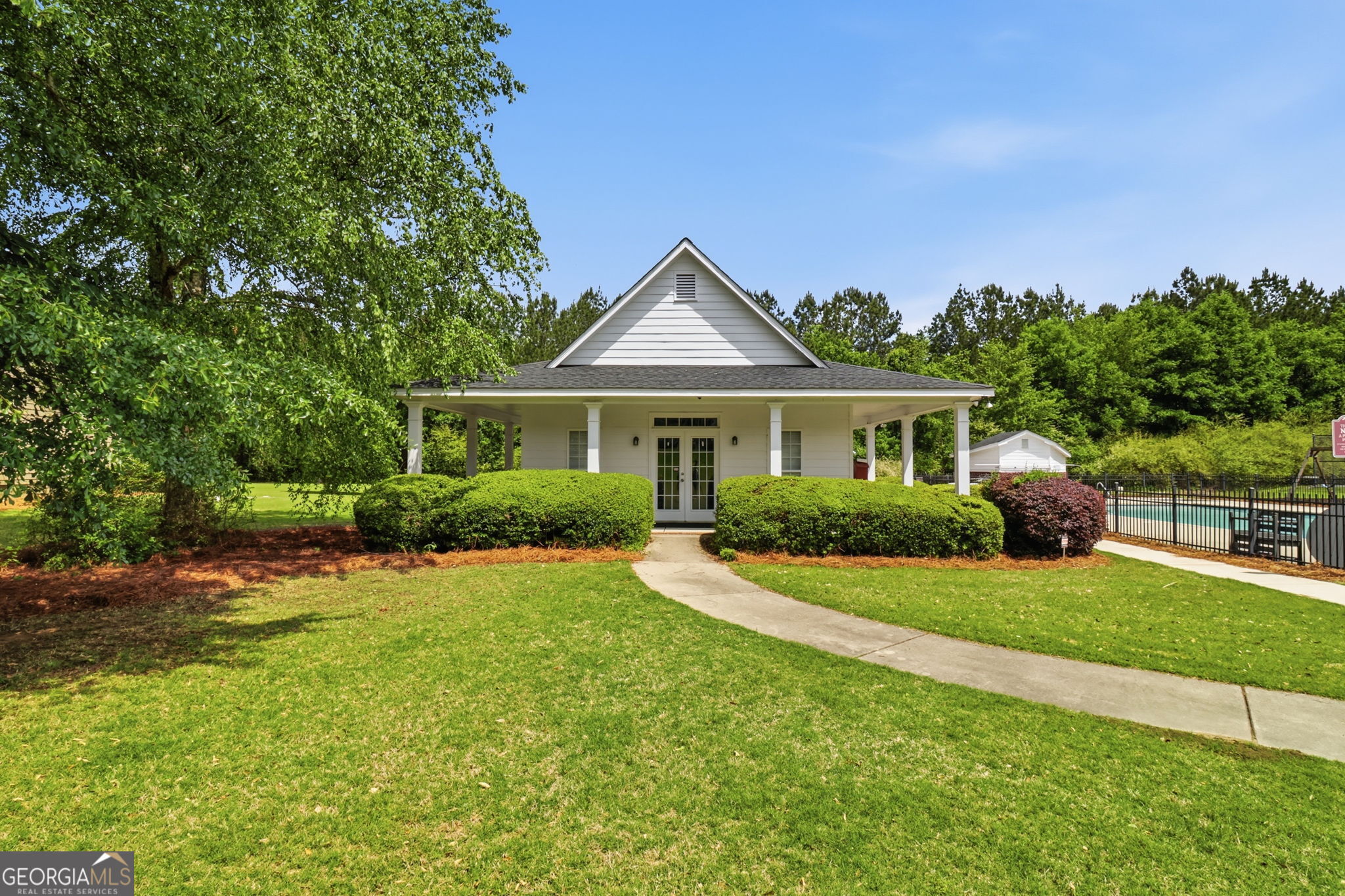 55 Applewood Lane Taylorsville GA 30178
