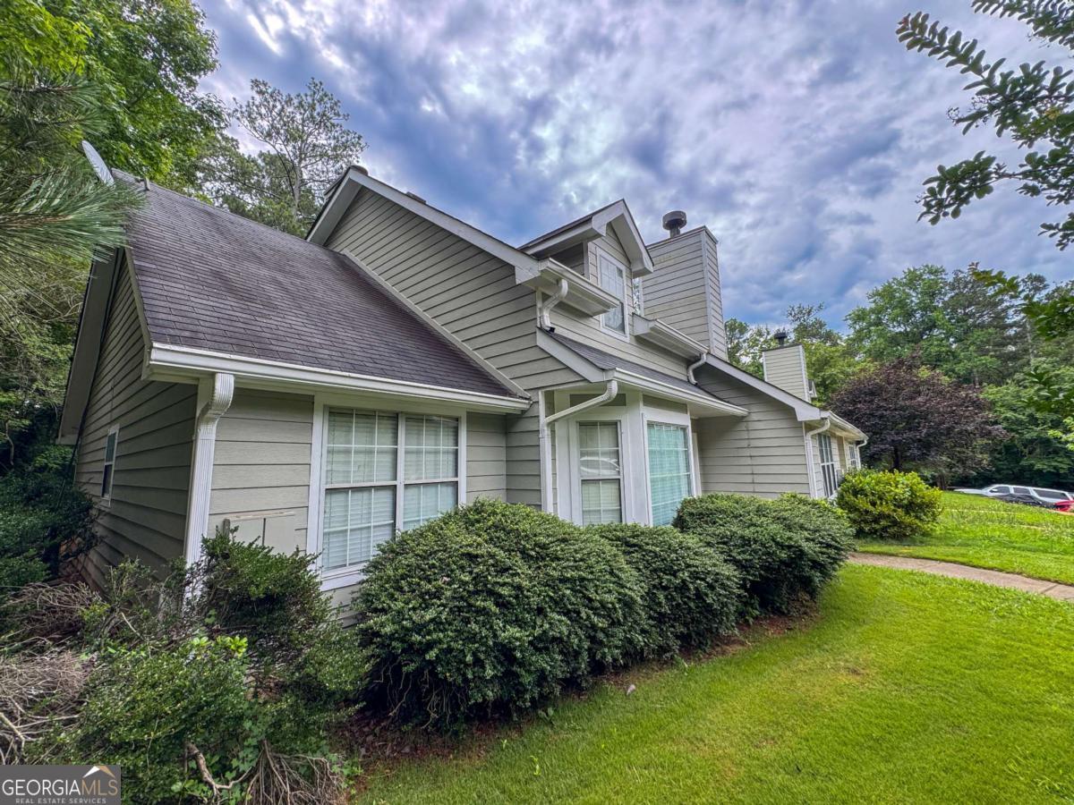 6847 S Lakewood Terrace Douglasville GA 30135