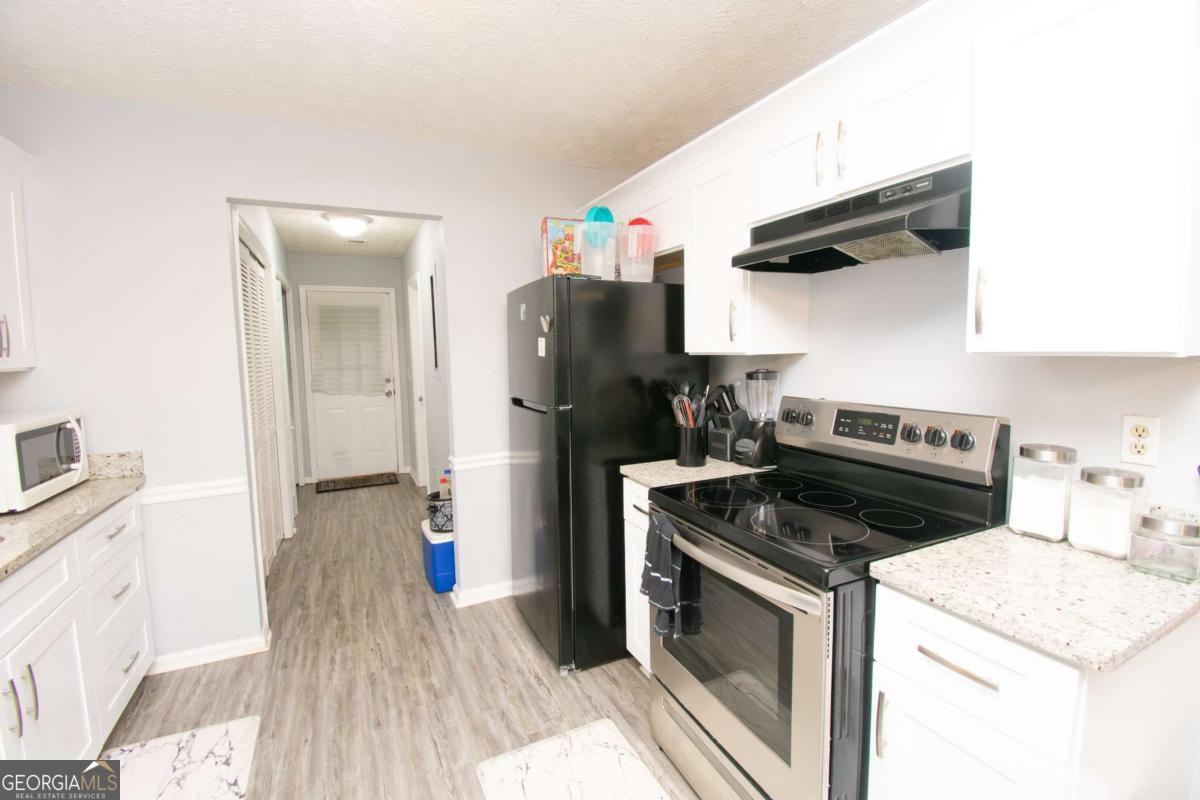6847 S Lakewood Terrace Douglasville GA 30135