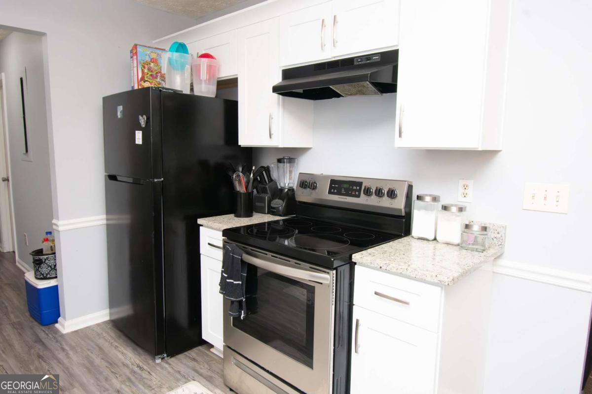 6847 S Lakewood Terrace Douglasville GA 30135