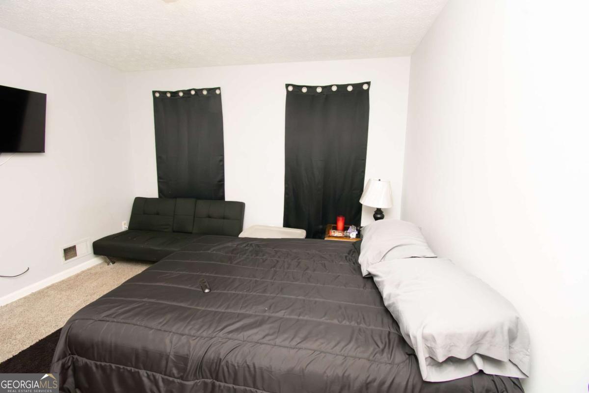 6847 S Lakewood Terrace Douglasville GA 30135