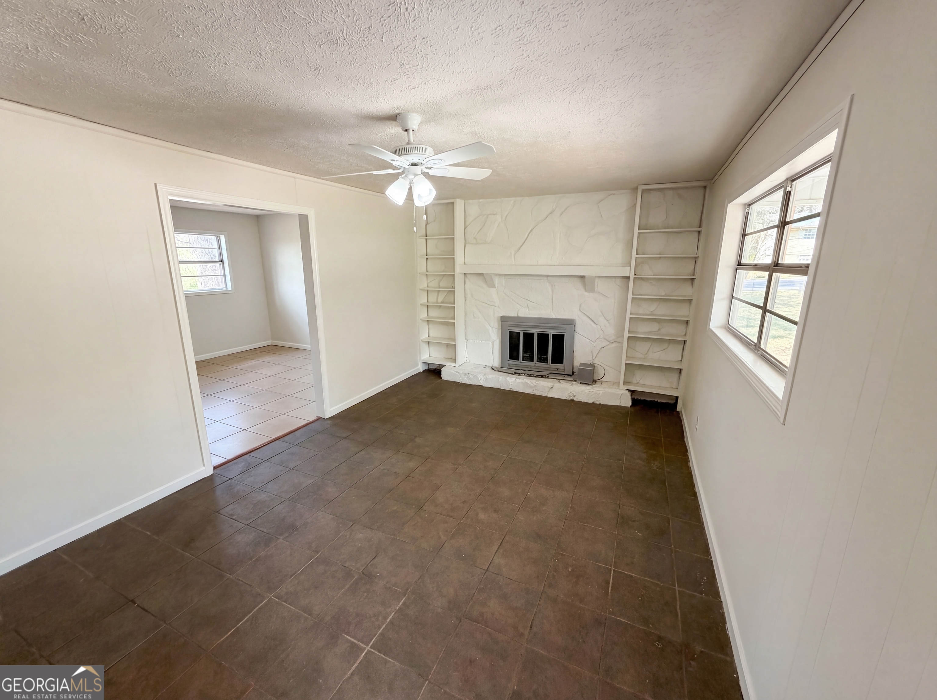 2405 Eric Lane Douglasville GA 30135