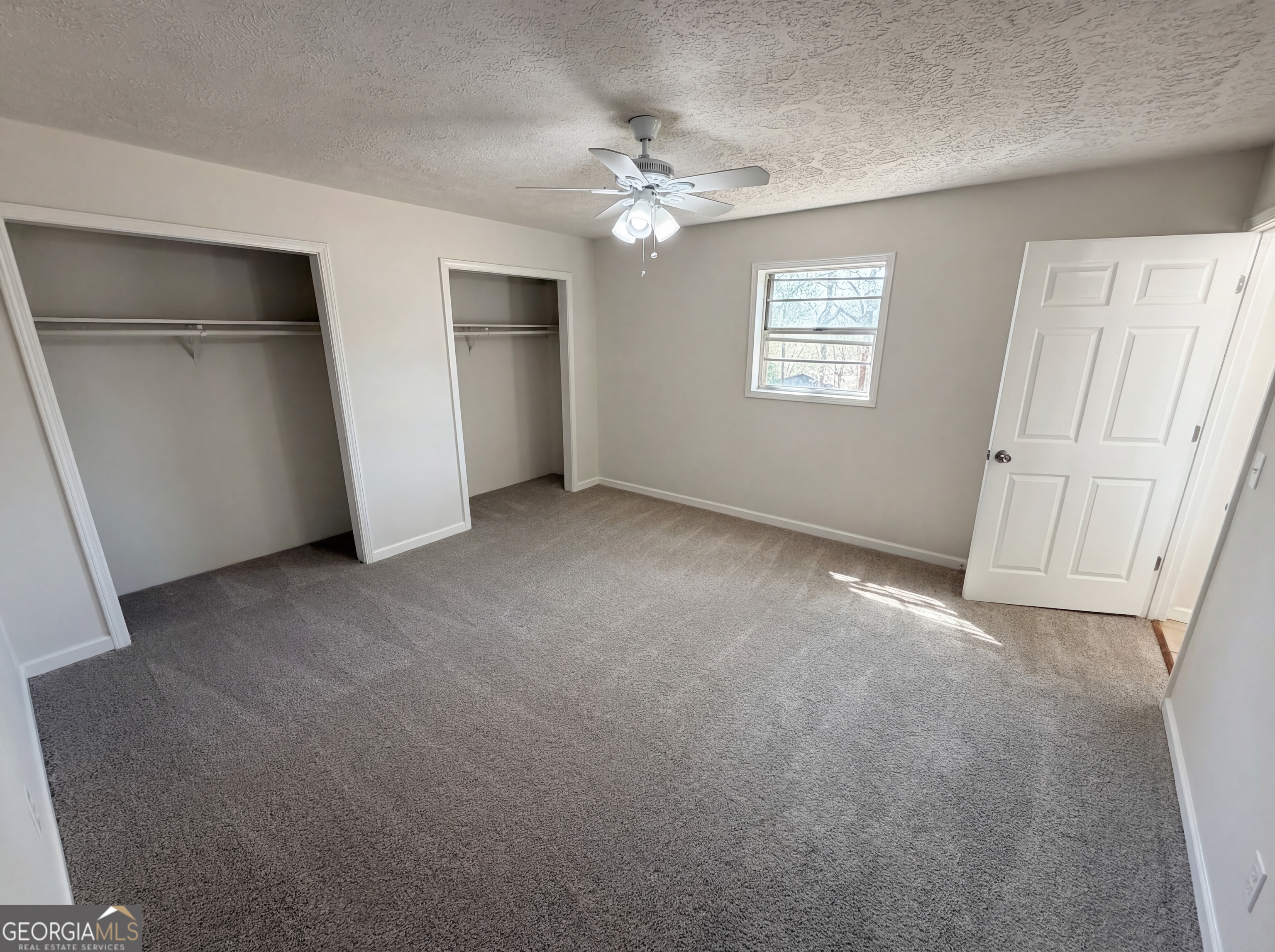 2405 Eric Lane Douglasville GA 30135