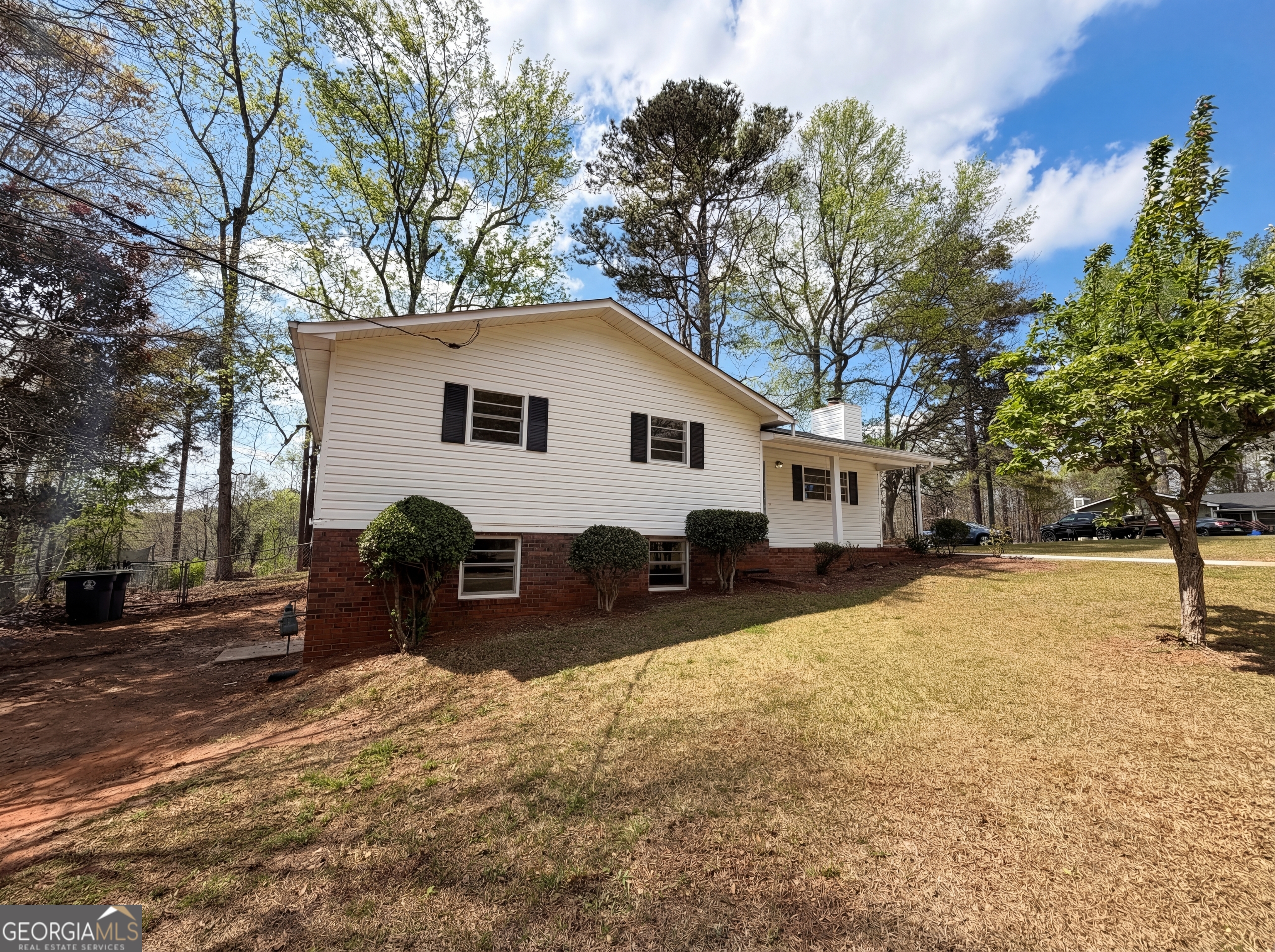 2405 Eric Lane Douglasville GA 30135