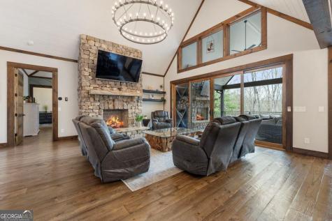 101 Bennett Springs Court Mineral Bluff GA 30559