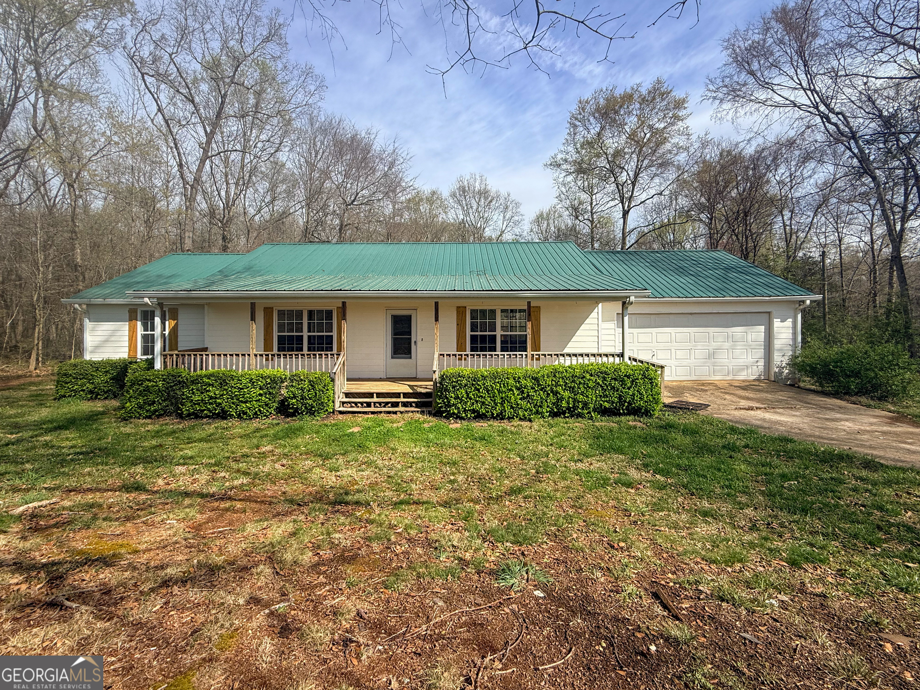 1492 Highway 198 Carnesville GA 30521