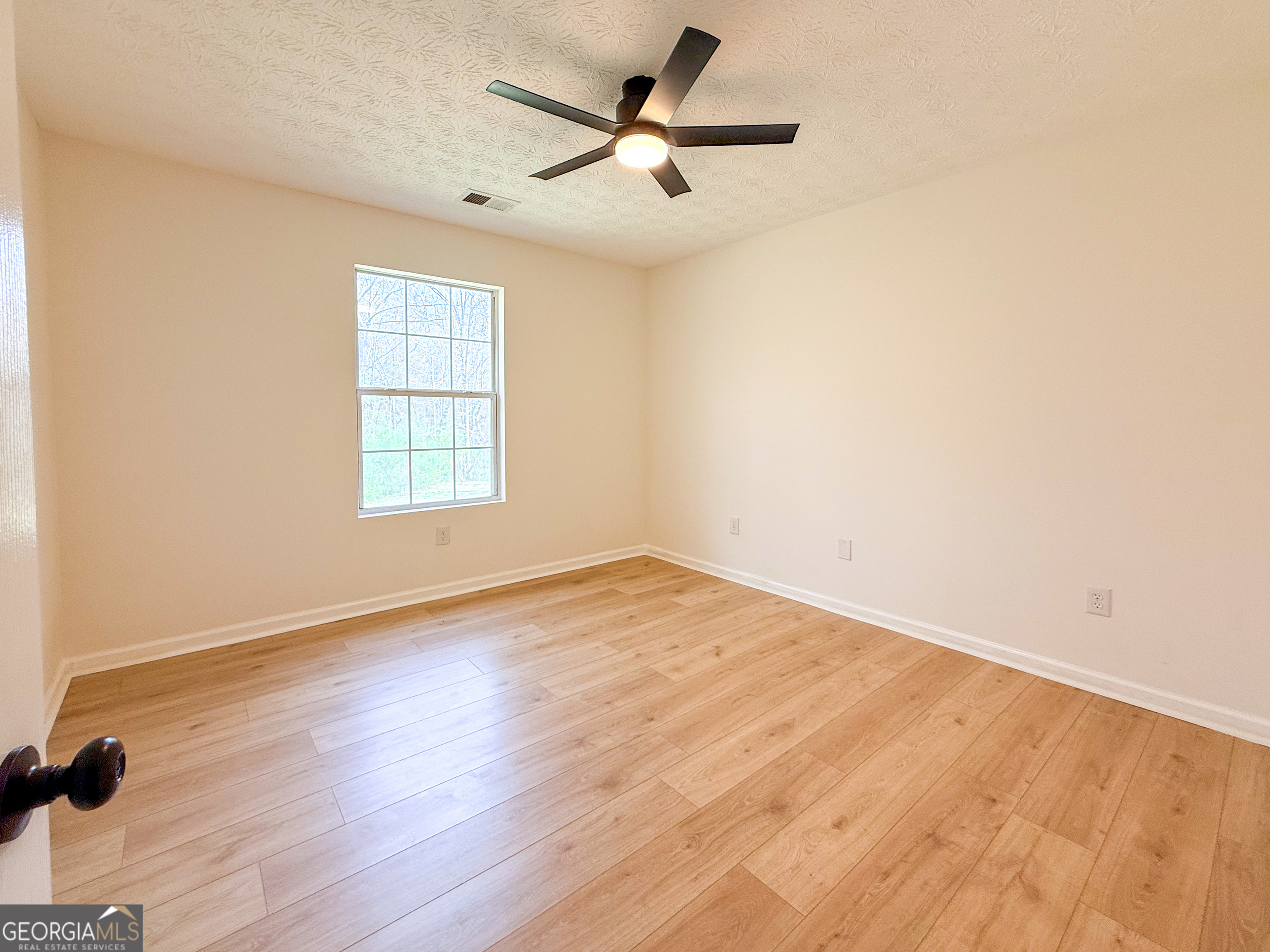 1492 Highway 198 Carnesville GA 30521