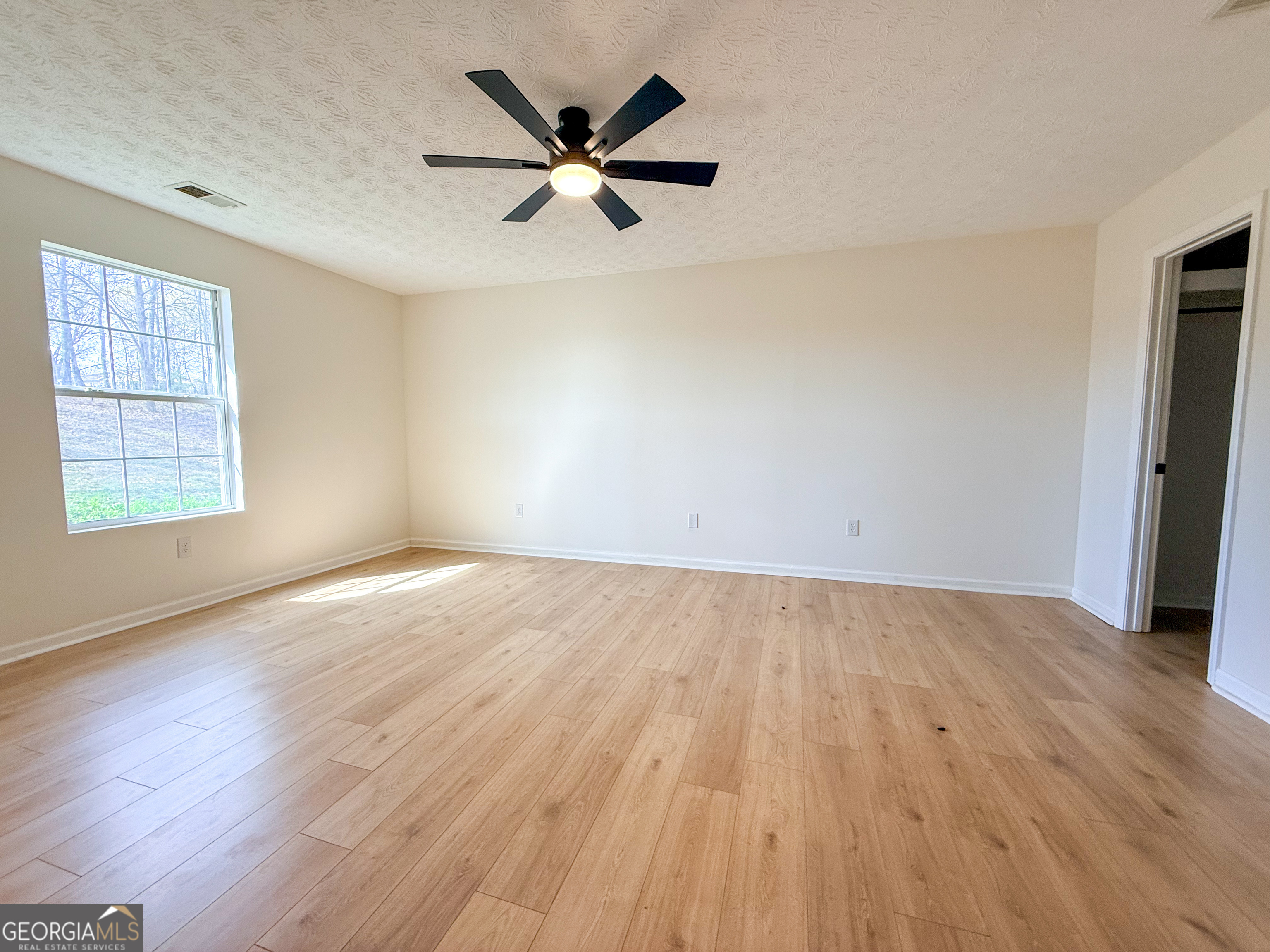 1492 Highway 198 Carnesville GA 30521
